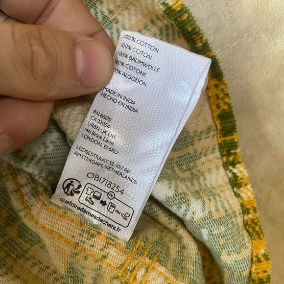 BDG Urban Outfitters Yellow and Green Plaid Corduroy Button-Up Shirt Casual - Picture 5 of 6